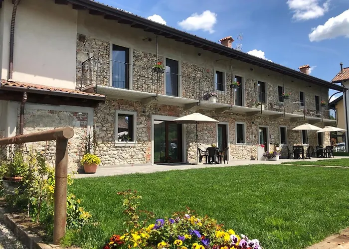 Tenuta Legnate-lake Maggiore, Mxp, Leonardo Accademy Bed & Breakfast 3*