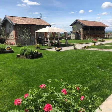 Bed and breakfast Tenuta Legnate 3*