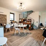 Tenuta Legnate-lake Maggiore, Mxp, Leonardo Accademy Sesto Calende