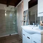 Tenuta Legnate-lake Maggiore, Mxp, Leonardo Accademy Oda ve Kahvaltı 3*